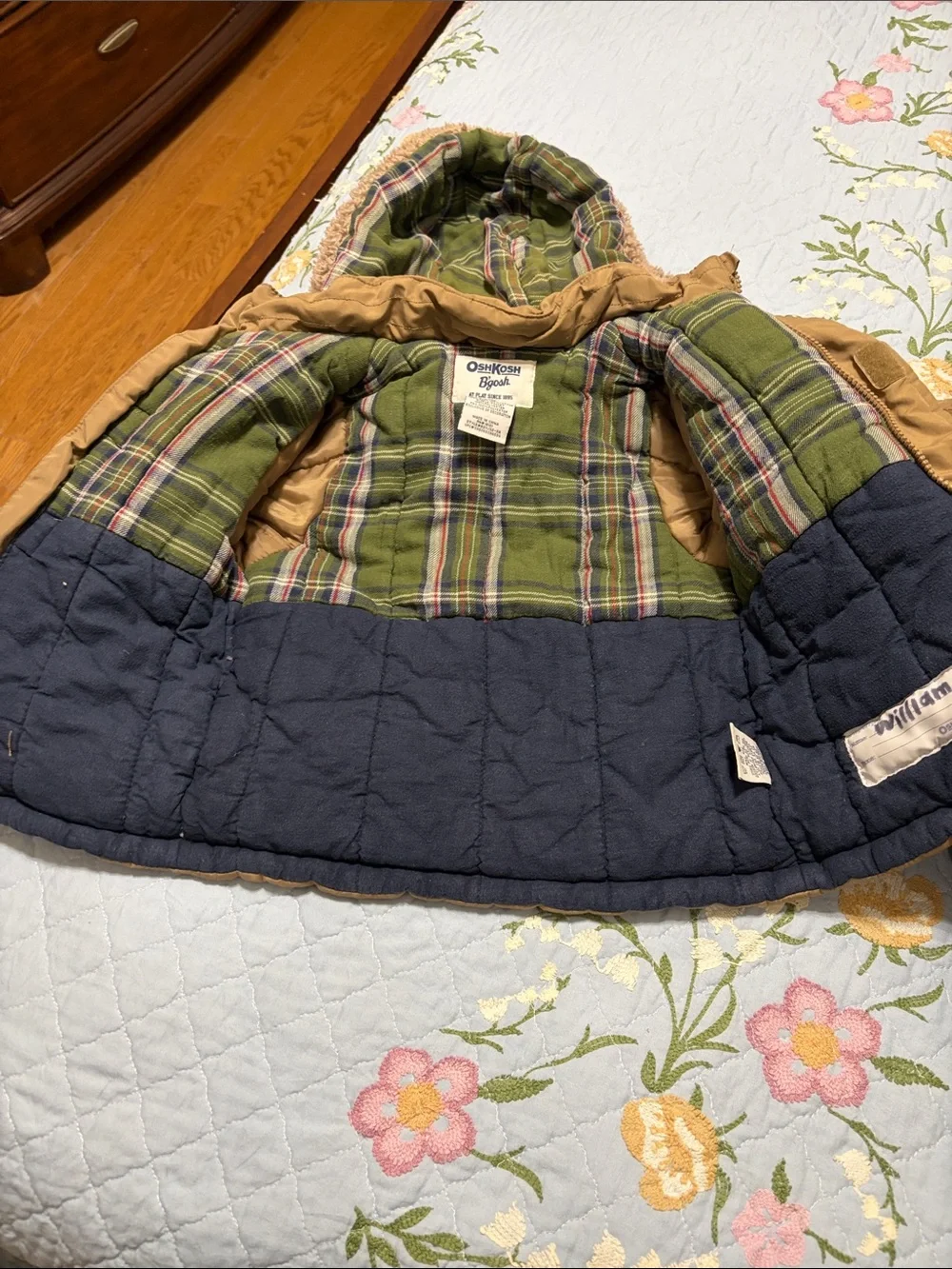 Oshkosh B’gosh Winter Front Utility Fleece Lined Toddler Jacket w Hoodie Size 2